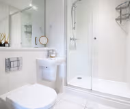 Stylish modern retreat overlooking Poole Quay