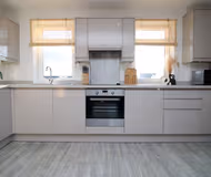 Stylish modern retreat overlooking Poole Quay