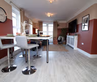 Stylish modern retreat overlooking Poole Quay