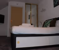 Swan Lane 2BR