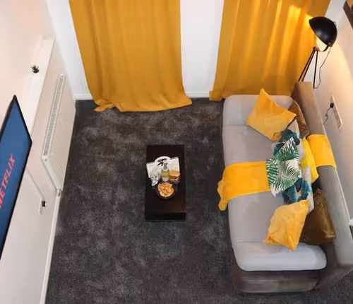 Swan Lane 2BR