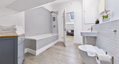 12 Great Sutton EC1V