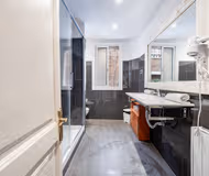 Carrer del serviced apartment