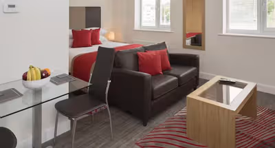 Beneficial House 1F ST