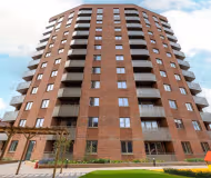 Modern 2 Bed Nr Heathrow | Parking