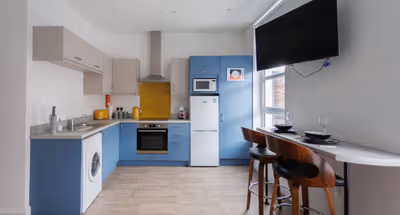 University Street Apt 4 1BR