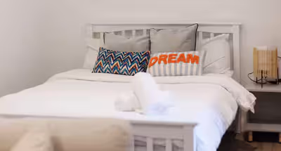 University Street Apt 2, 1BR