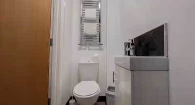 University Street Apt 1 1BR