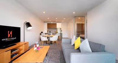 Luxury Serviced Apartment in Victoria Street