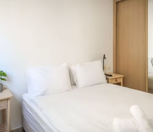 Three Bedroom Apartment in Gordon Street