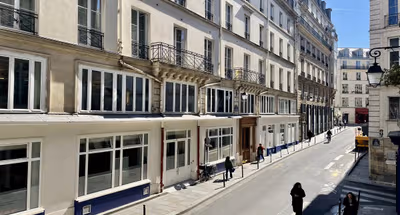 Rue du Sentier, Bonne Nouvelle Serviced Apartment