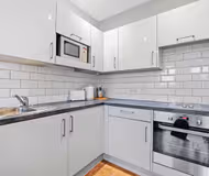 Week Street 1BR