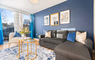 Charlbury Crescent 4BR