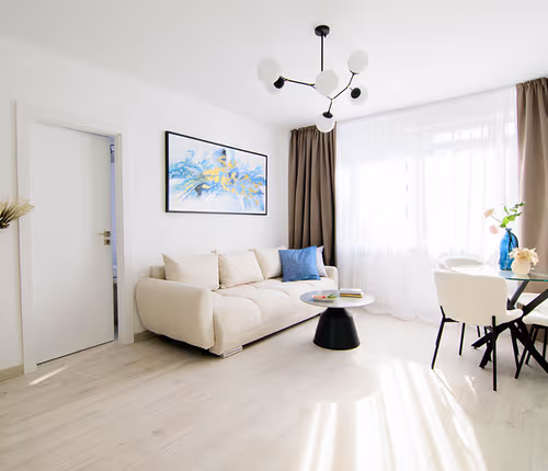 Quiet luxury in city center - 2-bedroom apartment