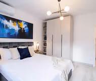 Quiet luxury in city center - 2-bedroom apartment