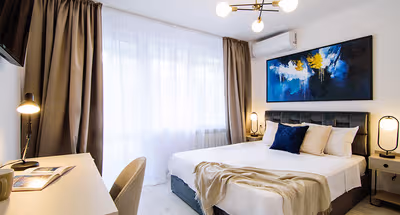 Quiet luxury in city center - 2-bedroom apartment
