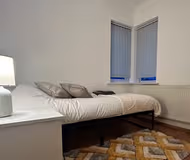 Mill Hill, spacious 4-Bed Flat near train station