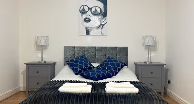 Mill Hill, spacious 4-Bed Flat near train station