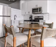 West Erie St Apartment