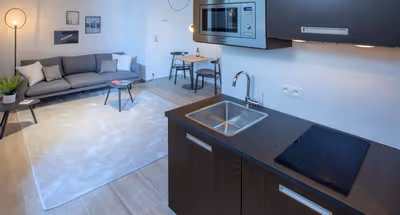 Good Living Apartments