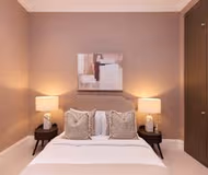 Hyde Park Square Classic