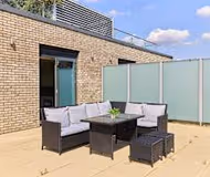 Queen’s Park Apartment