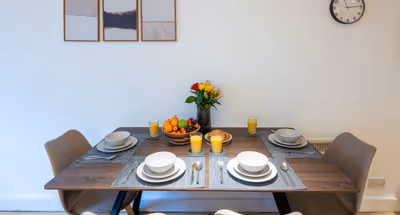 Churchlane Flat1 3BR