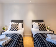 Churchlane Flat1 3BR