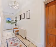 Lower Lodge Retreat Country House with Parkland Views