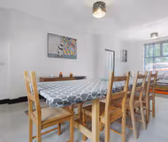 Station Road Flat 47 4BR