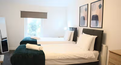 Stow Hill 3BR