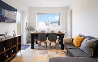 Watford 5BR