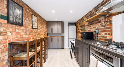 Central Horsham 5BR Home | Parking | Pets Allowed