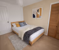 Tremadoc Apartment