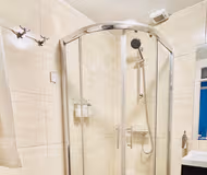 French Style City Centre High Speed Wifi