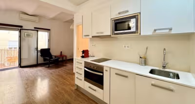 Carrer de Sant Quinti Serviced Apartment