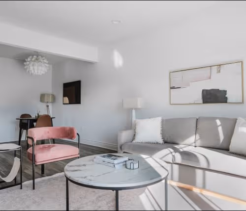 S. Doheny Drive Apartment