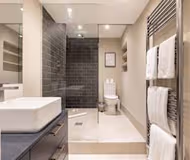 The Paddington Flat - Modern 2 Bdr with Patio