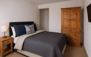 Hanover Court 2BR