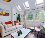 Charming 2-Bedroom Apartment with Netflix & Wi-Fi