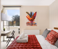 Stylish 2-Bed Flat
