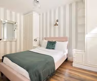 The South Kensington Mews