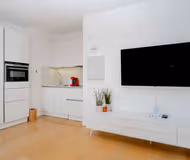 Top Floor Apartment, Rue de la Fédération