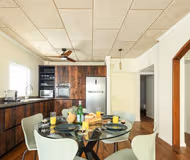 Chic Serviced Apartment Near Beach