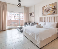 Serviced Apartment in Discovery Gardens