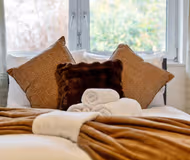 Large 4-Bed Brixton House - Parking Garden & Wi-Fi