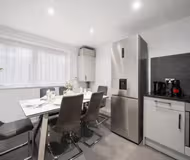 Large 4-Bed Brixton House - Parking Garden & Wi-Fi