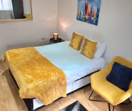 Slough Central High St Studio 1 double or 2 single