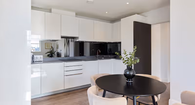 Second Storey at Kew