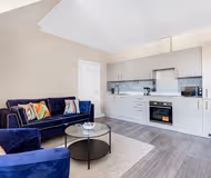 Cheam Village - Modern New 1 Bed Apartment